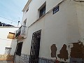 Großes Stadthaus mit 2 separaten Wohnungen und Garage in  Dream Villas Alicante