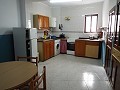 Großes Stadthaus mit 2 separaten Wohnungen und Garage in  Dream Villas Alicante