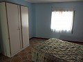 Großes Stadthaus mit 2 separaten Wohnungen und Garage in  Dream Villas Alicante