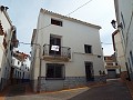 Großes Stadthaus mit 2 separaten Wohnungen und Garage in  Dream Villas Alicante