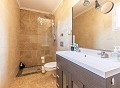 Impresionante villa de nueva construcción de 5 dormitorios y 3 baños y piscina in  Dream Villas Alicante