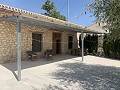 Schöne renovierte Finca mit Pool in  Dream Villas Alicante