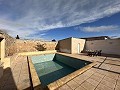 Casa de Pueblo con piscina entre Monovar y Pinoso in  Dream Villas Alicante