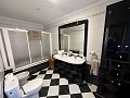 Casa de Pueblo con piscina entre Monovar y Pinoso in  Dream Villas Alicante