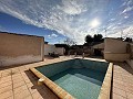 Casa de Pueblo con piscina entre Monovar y Pinoso in  Dream Villas Alicante