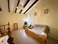 Casa de Pueblo con piscina entre Monovar y Pinoso in  Dream Villas Alicante