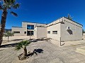 Stunning 5 Bed Villa with Pool in  Dream Villas Alicante