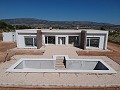 Neubau Villa Mordern in Pinoso mit Pool und Grundstück inklusive in  Dream Villas Alicante