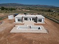 Neubau Villa Mordern in Pinoso mit Pool und Grundstück inklusive in  Dream Villas Alicante