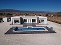 Neubau Villa Mordern in Pinoso mit Pool und Grundstück inklusive in  Dream Villas Alicante