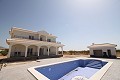 Villa de nueva construcción 195m2 con piscina y parcela in  Dream Villas Alicante