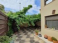 Stadthaus mit Garten und Garage in Pinoso in  Dream Villas Alicante