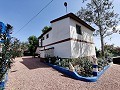 Landhaus mit Pool und Nebengebäuden in  Dream Villas Alicante