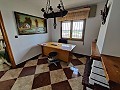 Landhaus mit Pool und Nebengebäuden in  Dream Villas Alicante