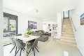 Schöne Villa mit 4 Schlafzimmern und 4 Bädern und Gemeinschaftspool in Ciudad Quesada in  Dream Villas Alicante