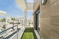 Schöne Villa mit 4 Schlafzimmern und 4 Bädern und Gemeinschaftspool in Ciudad Quesada in  Dream Villas Alicante