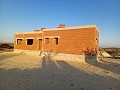 Villa neuve de 3 chambres à terminer à Paradon près de (Pinoso) in  Dream Villas Alicante