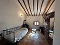 Immense maison de campagne de 6 chambres à Ubeda in  Dream Villas Alicante