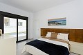 Villa moderna de 3 dormitorios con piscina y estacionamiento in  Dream Villas Alicante