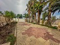 Schöne Villa zwischen Sax und Elda mit Pool und Gästehaus in  Dream Villas Alicante