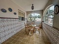 Schöne Villa zwischen Sax und Elda mit Pool und Gästehaus in  Dream Villas Alicante