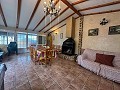 Schöne Villa zwischen Sax und Elda mit Pool und Gästehaus in  Dream Villas Alicante