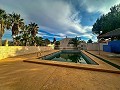 Schöne Villa zwischen Sax und Elda mit Pool und Gästehaus in  Dream Villas Alicante