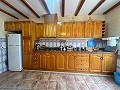 Schöne Villa zwischen Sax und Elda mit Pool und Gästehaus in  Dream Villas Alicante