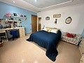 Enorme villa en Petrer de 4 plantas in  Dream Villas Alicante