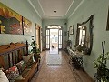 Enorme villa en Petrer de 4 plantas in  Dream Villas Alicante