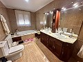 Enorme villa en Petrer de 4 plantas in  Dream Villas Alicante