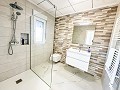 Wow-factor nieuwbouwvilla's in Pinoso in  Dream Villas Alicante