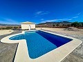 Wow-factor nieuwbouwvilla's in Pinoso in  Dream Villas Alicante