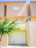 Mooie halfvrijstaande woning met 3 verdiepingen in Hondon de las Nieves in  Dream Villas Alicante