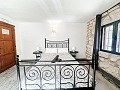 Beeindruckende Villa mit 9 Schlafzimmern in Biar in  Dream Villas Alicante