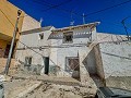 Bargain Semi-detached country house in  Dream Villas Alicante