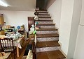Villa mit 3 Schlafzimmern und 1 Bad in toller Lage mit Pool und Gästehaus auf 2 Etagen in Sax in  Dream Villas Alicante