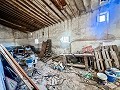Geräumiges Landhaus mit 8 Zimmern zum Renovieren in Yecla in  Dream Villas Alicante