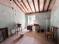 Geräumiges Landhaus mit 8 Zimmern zum Renovieren in Yecla in  Dream Villas Alicante