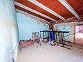 Geräumiges Landhaus mit 8 Zimmern zum Renovieren in Yecla in  Dream Villas Alicante