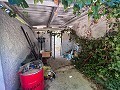 Geräumiges Landhaus mit 8 Zimmern zum Renovieren in Yecla in  Dream Villas Alicante