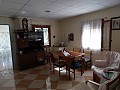 Casa de campo parcialmente reformada de 4 dormitorios y 1 baño in  Dream Villas Alicante