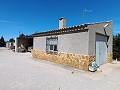 Große Villa mit 4 Schlafzimmern und 2 Bädern ganz in der Nähe von Yecla in  Dream Villas Alicante
