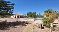 Schöne Landvilla mit Pool und Grundstück in  Dream Villas Alicante