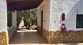 Schöne Landvilla mit Pool und Grundstück in  Dream Villas Alicante