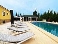 Villa in Torre Del Rico - Wiederverkauf in  Dream Villas Alicante