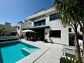 Wunderschöne Villa 4 Schlafzimmer 3 Badezimmer in  Dream Villas Alicante