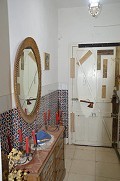Höhlenhaus mit 4 Schlafzimmern auf riesigem Grundstück in  Dream Villas Alicante