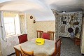 Höhlenhaus mit 4 Schlafzimmern auf riesigem Grundstück in  Dream Villas Alicante