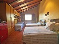 Landhaus mit 4 Schlafzimmern, 4 Minuten außerhalb von Pinoso in  Dream Villas Alicante